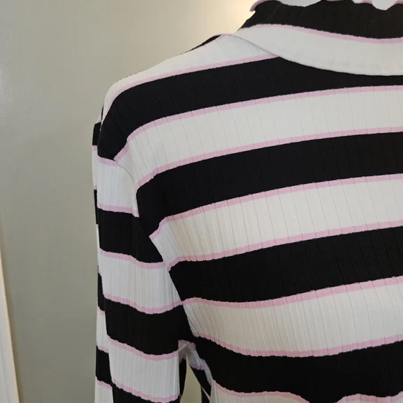 Juicy Couture Striped Black and White Women's Top Size XL New With Tags - Picture 4 of 14